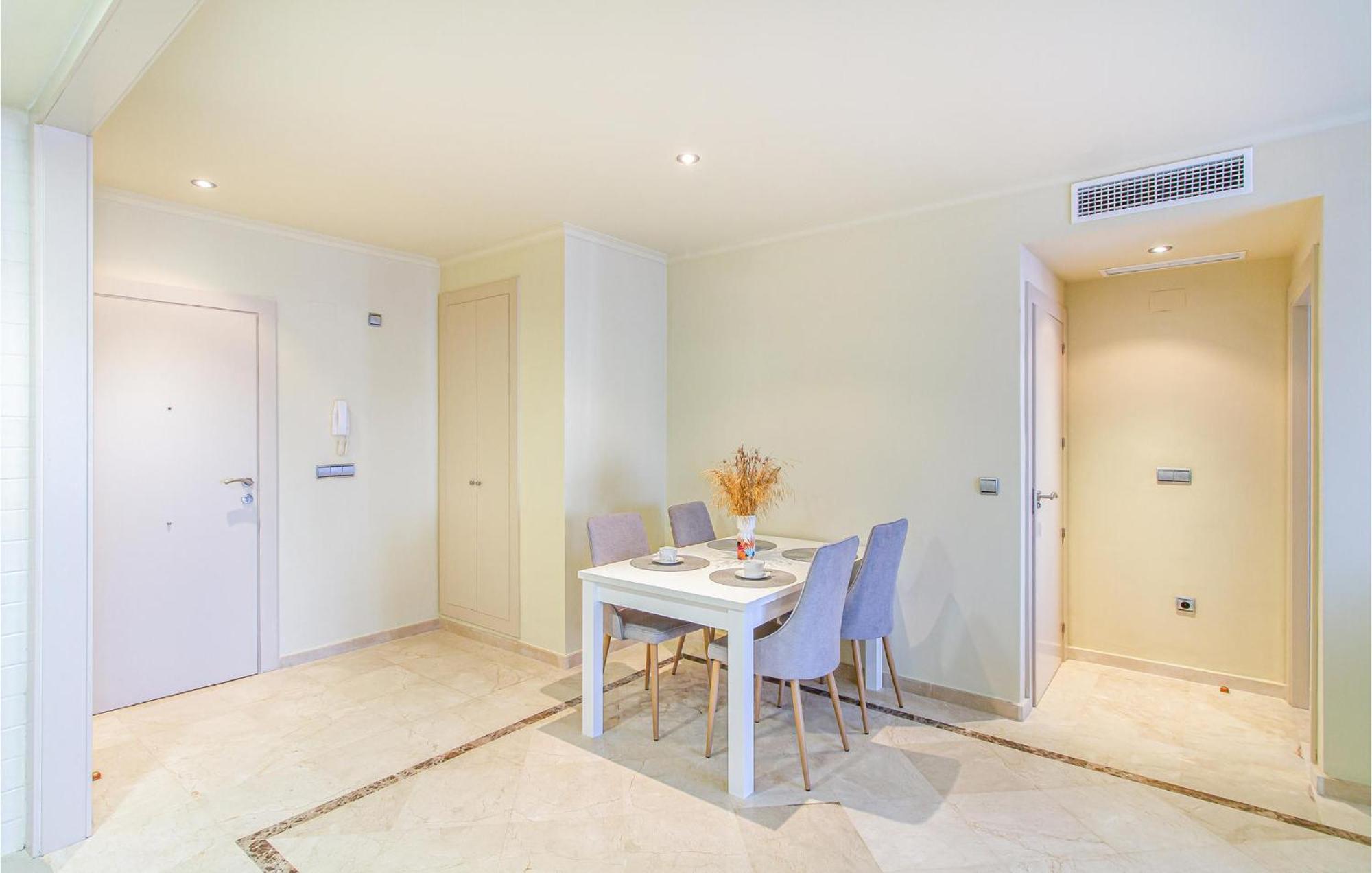 Amazing Apartment In Los Alcazares With Kitchen Esterno foto